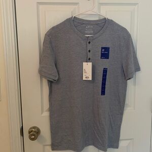 Men’s APT 9 soft touch short sleeve Henley  shirt